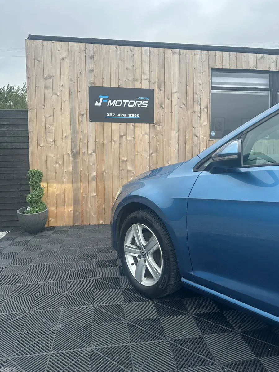 Volkswagen Golf Hatchback, Petrol, 2015, Blue