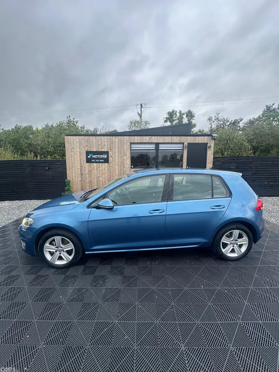 Volkswagen Golf Hatchback, Petrol, 2015, Blue