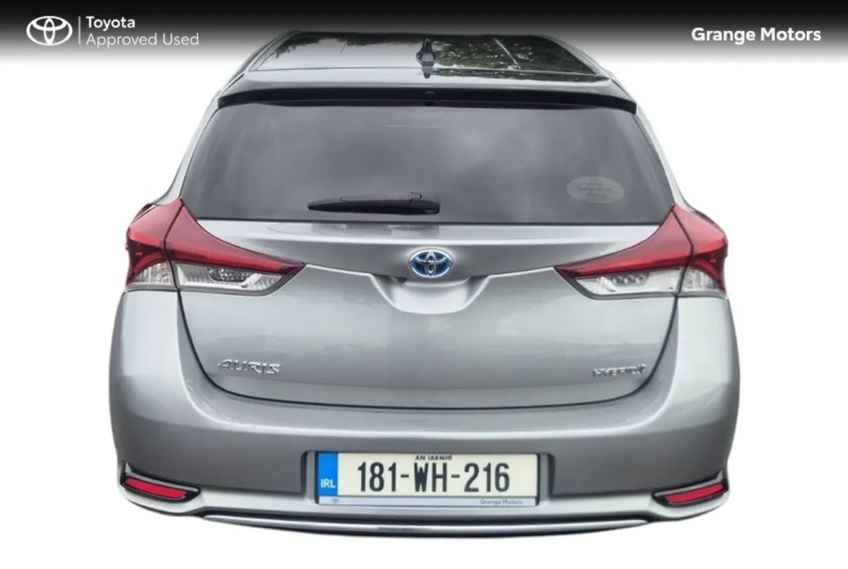 Toyota Auris MPV, Petrol Hybrid, 2018, Grey