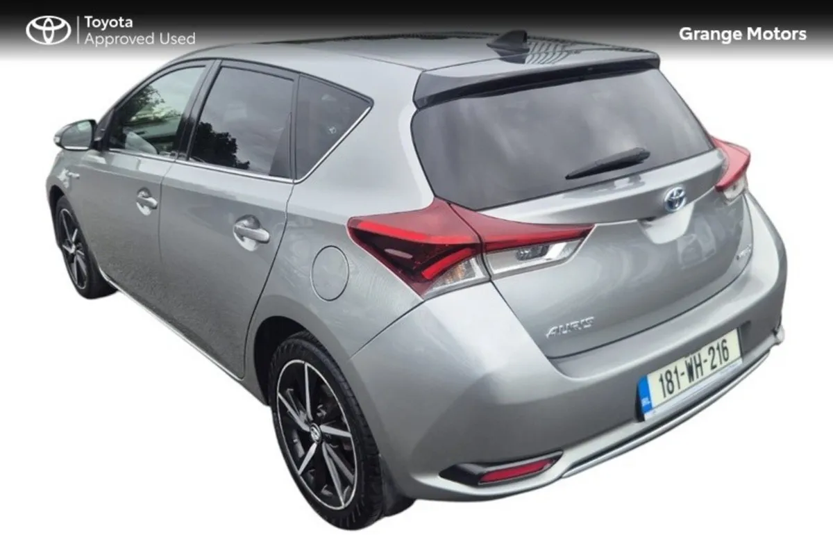 Toyota Auris MPV, Petrol Hybrid, 2018, Grey