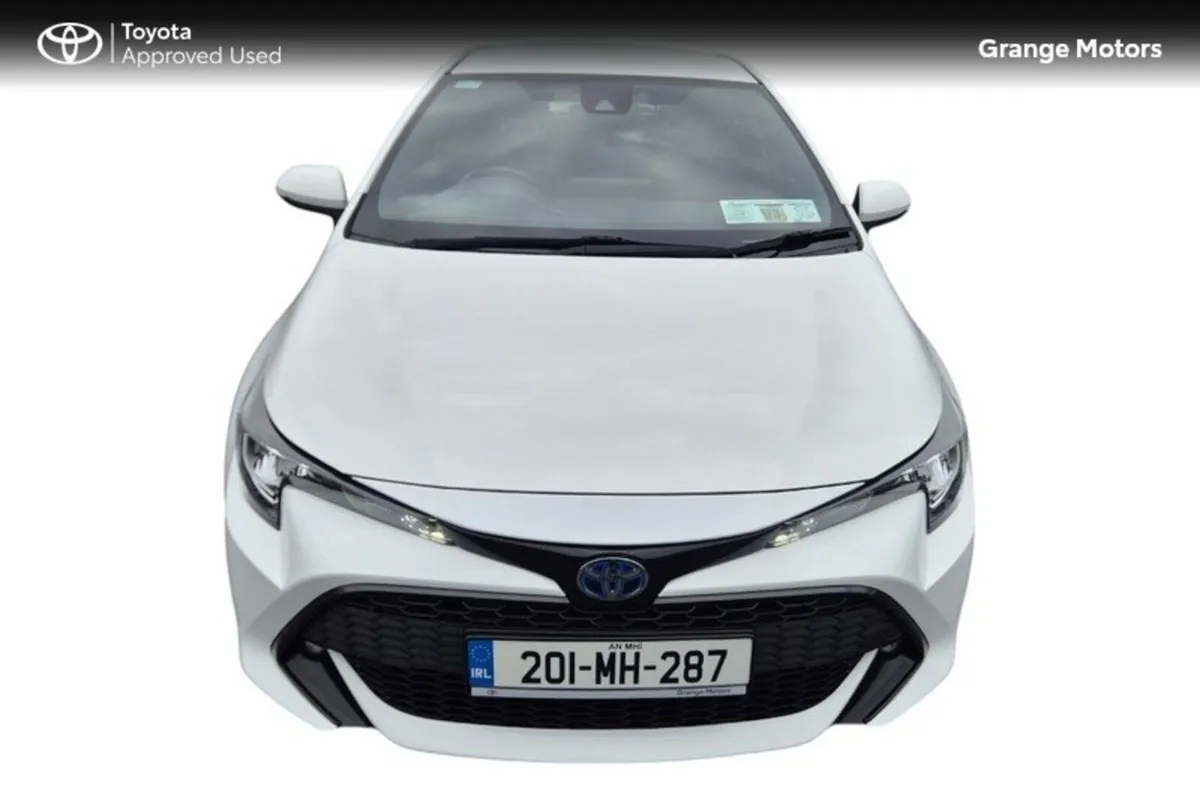 Toyota Corolla Hatchback, Petrol Hybrid, 2020, White