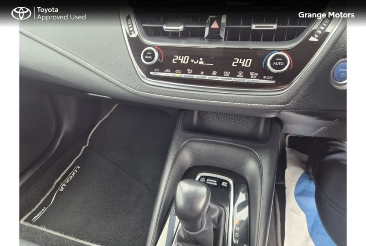 Toyota Corolla Hatchback, Petrol Hybrid, 2020, White