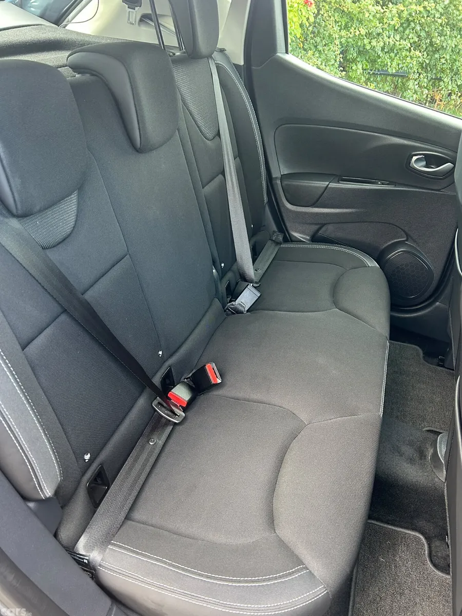 Renault Clio Hatchback, Petrol, 2017, Grey