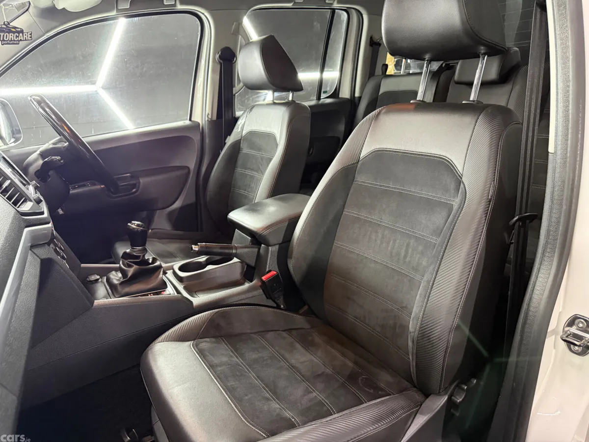 Volkswagen Amarok Pick Up, Diesel, 2018, White