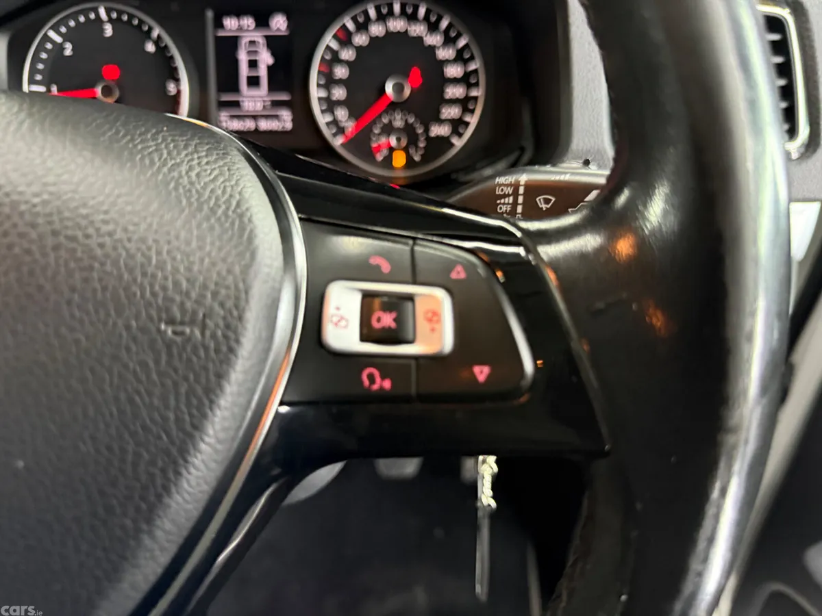 Volkswagen Amarok Pick Up, Diesel, 2018, White