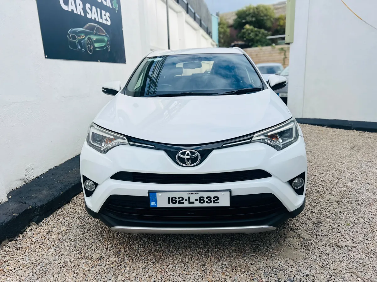 Toyota RAV4 SUV, Diesel, 2016, White