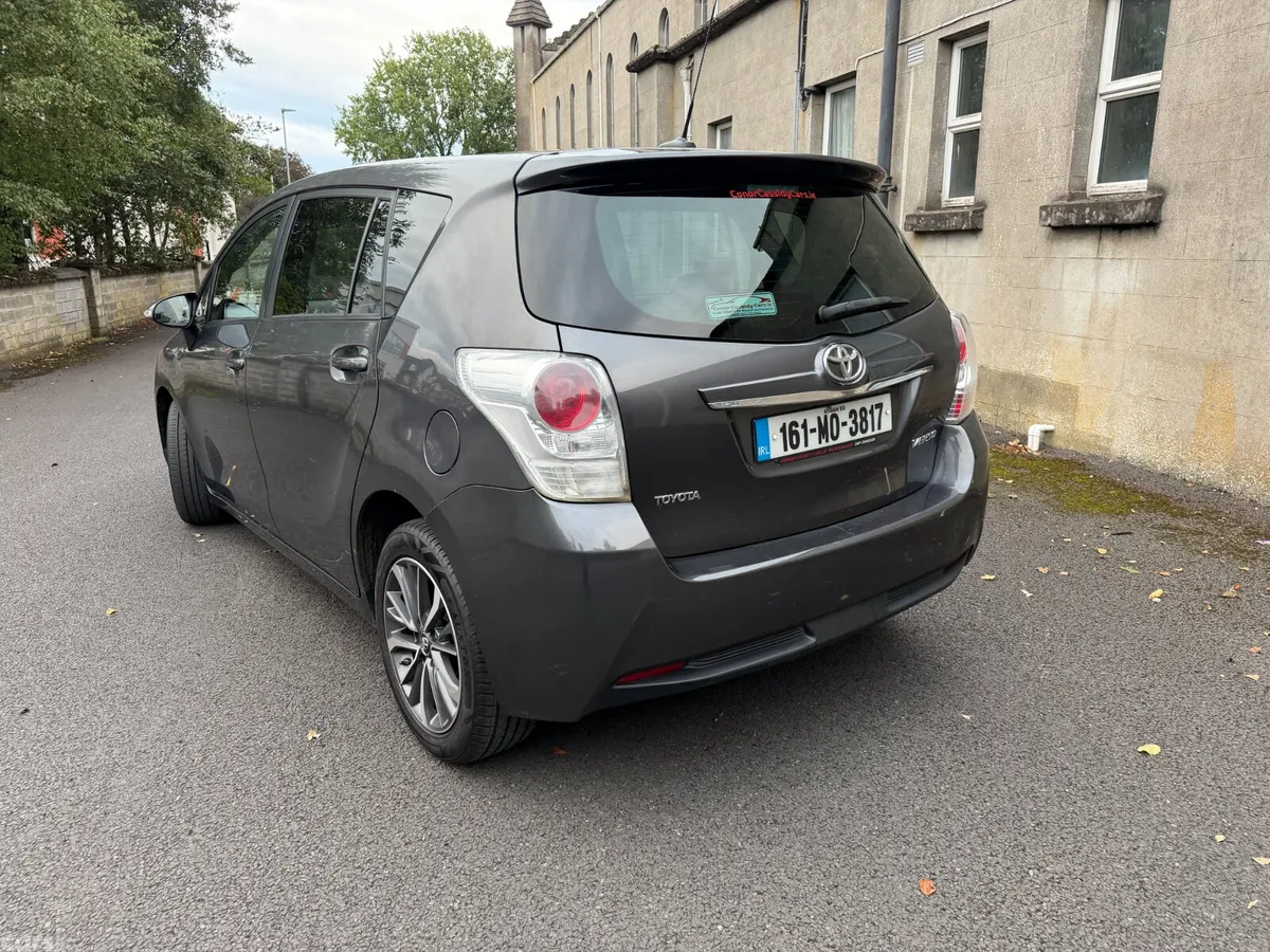 Toyota Verso MPV, Diesel, 2016, Grey
