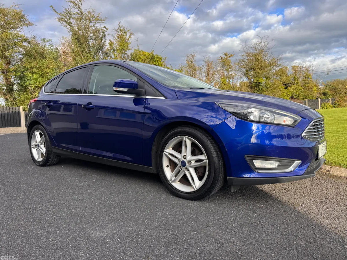 Ford Focus Hatchback, Diesel, 2017, Blue