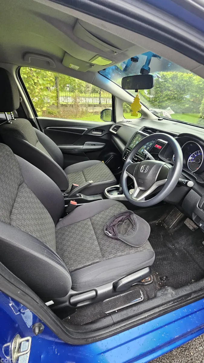 Honda Fit Hatchback, Petrol, 2016, Blue