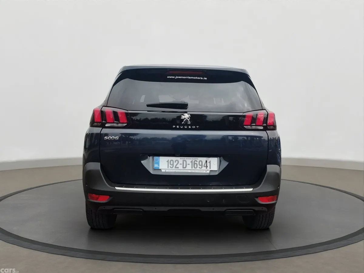 Peugeot 5008 MPV, Diesel, 2019, Blue