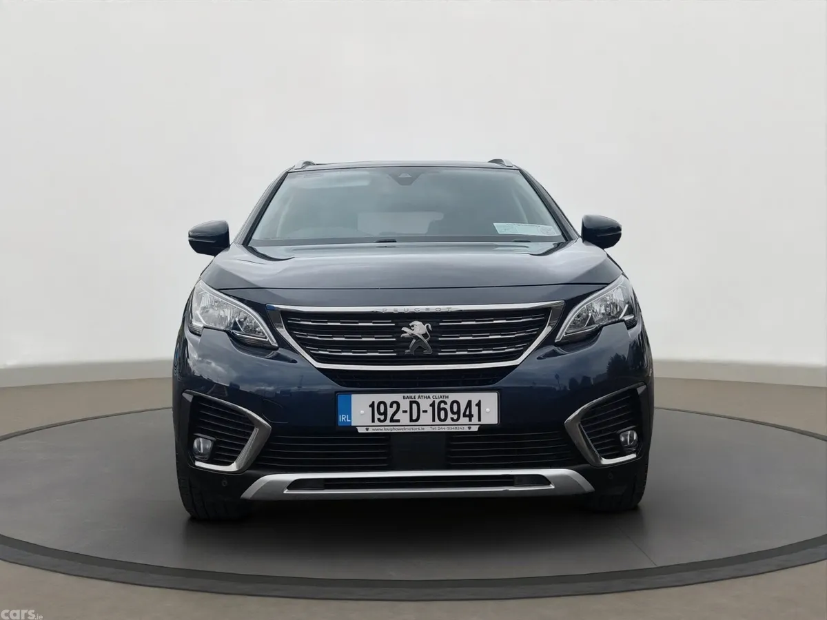 Peugeot 5008 MPV, Diesel, 2019, Blue