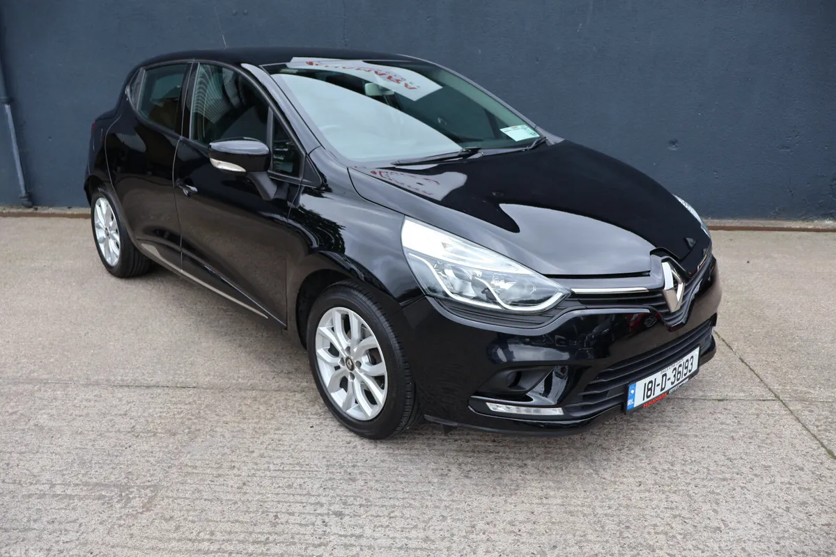 Renault Clio Hatchback, Petrol, 2018, Black