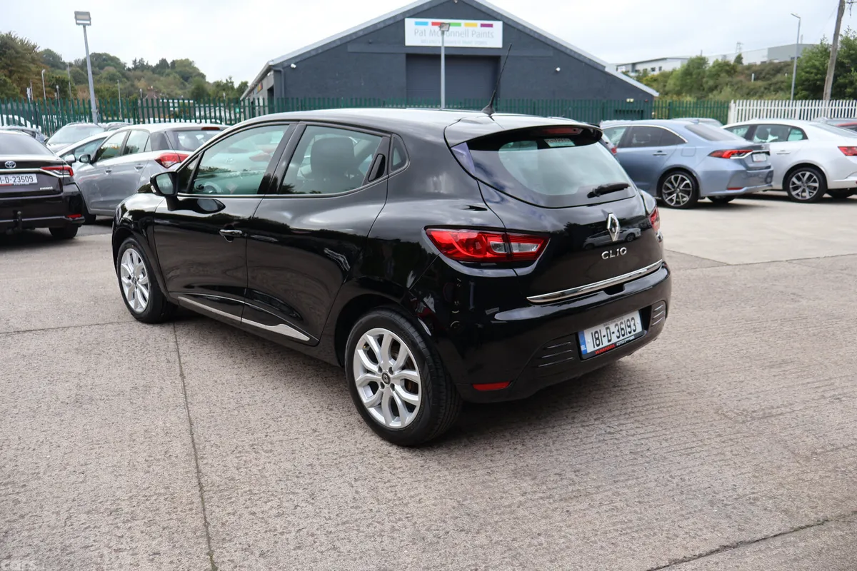Renault Clio Hatchback, Petrol, 2018, Black