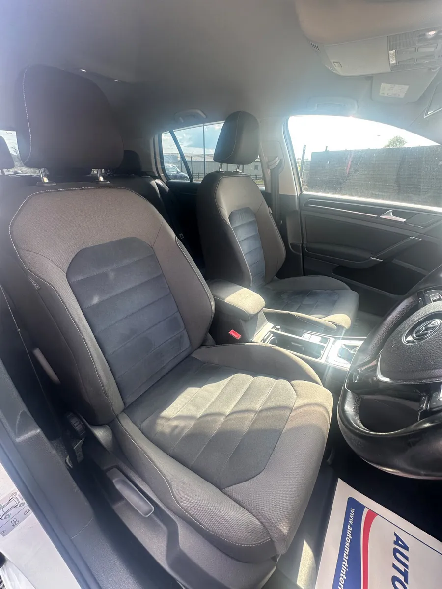Volkswagen Golf Hatchback, Petrol, 2014, White