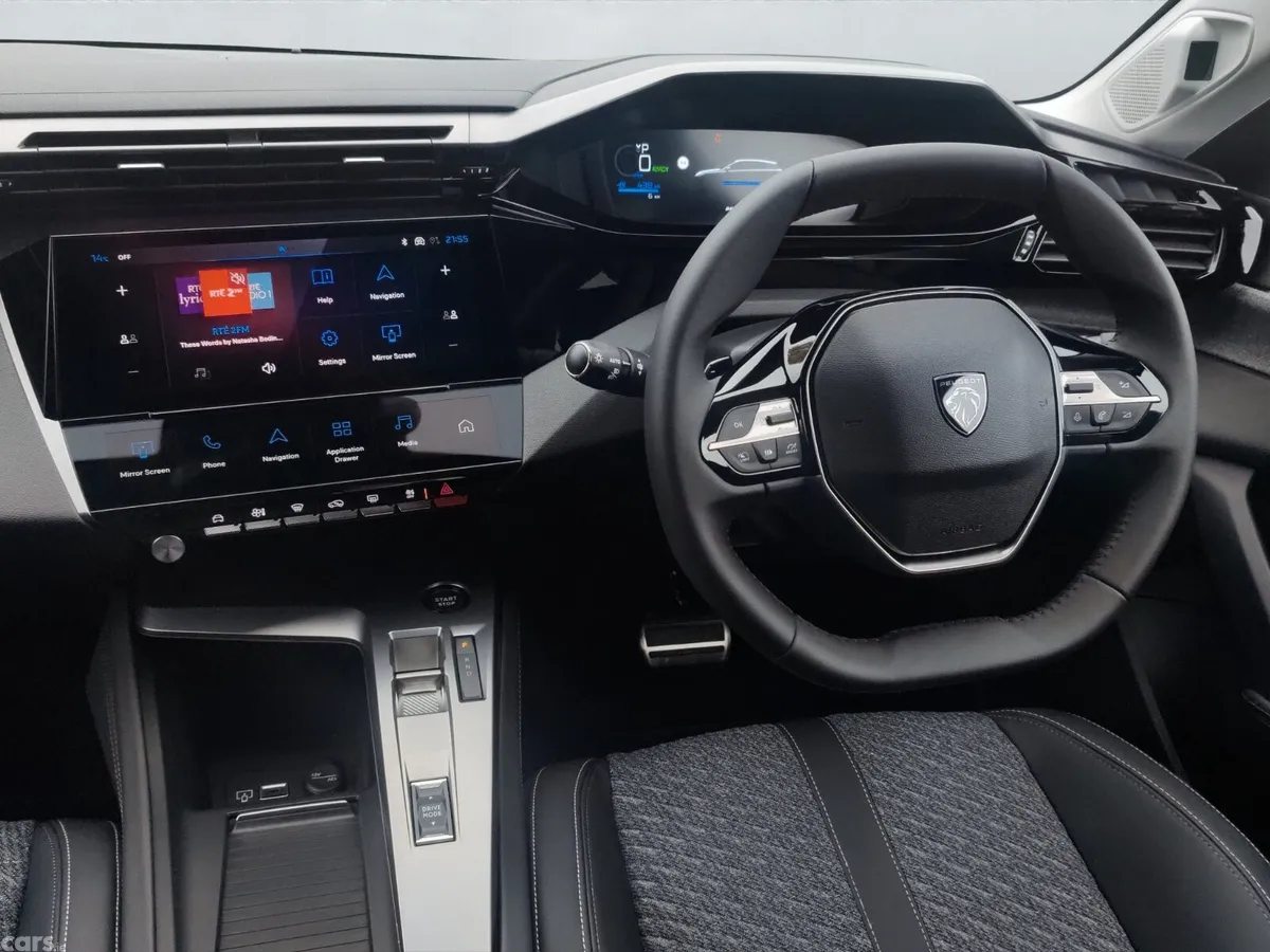Peugeot 308 Hatchback, Electric, 2026, Silver