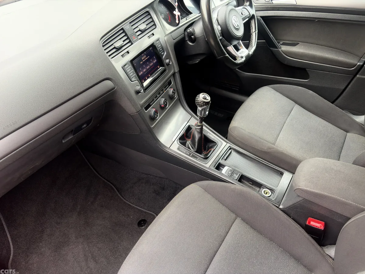 Volkswagen Golf Hatchback, Diesel, 2013, Red