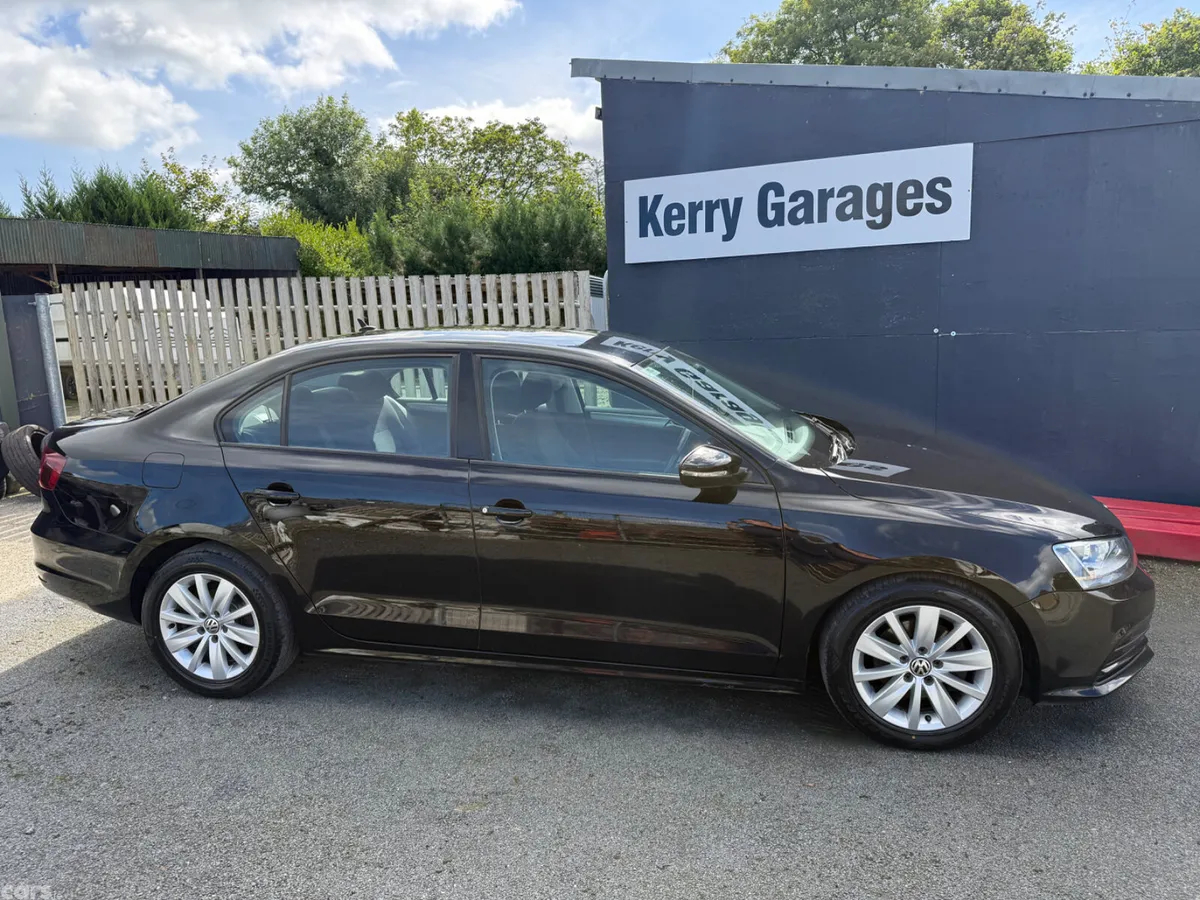 Volkswagen Jetta Saloon, Diesel, 2017, Black