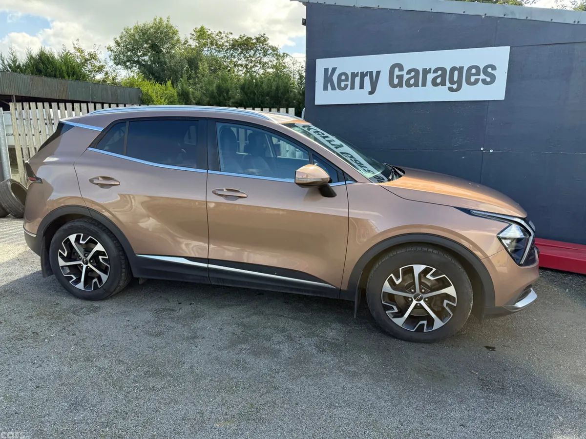 Kia Sportage SUV, Diesel, 2022, Brown