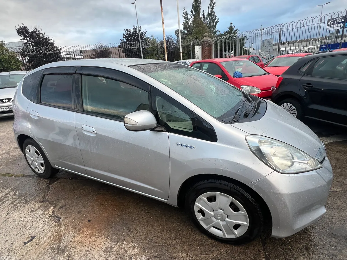 Honda Fit Hatchback, Petrol Hybrid, 2012, Silver