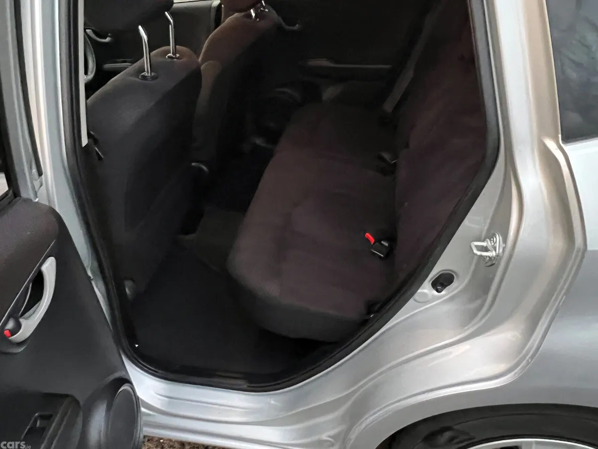 Honda Fit Hatchback, Petrol Hybrid, 2012, Silver