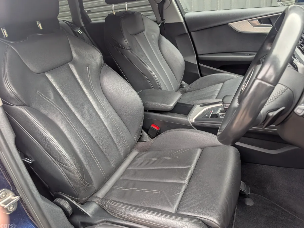 Audi A4 Estate, Diesel, 2019, Blue