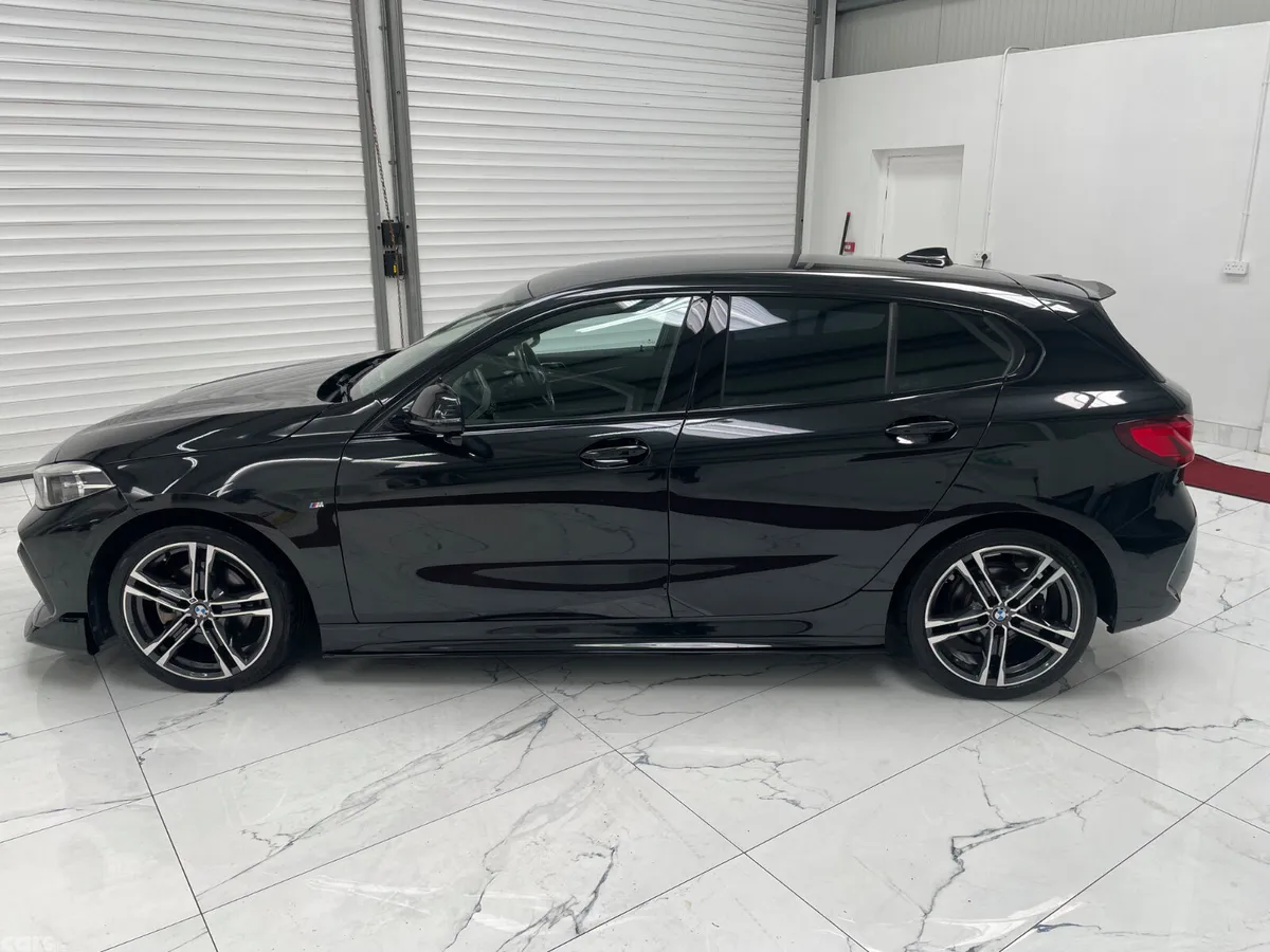 BMW 1-Series Hatchback, Diesel, 2020, Black
