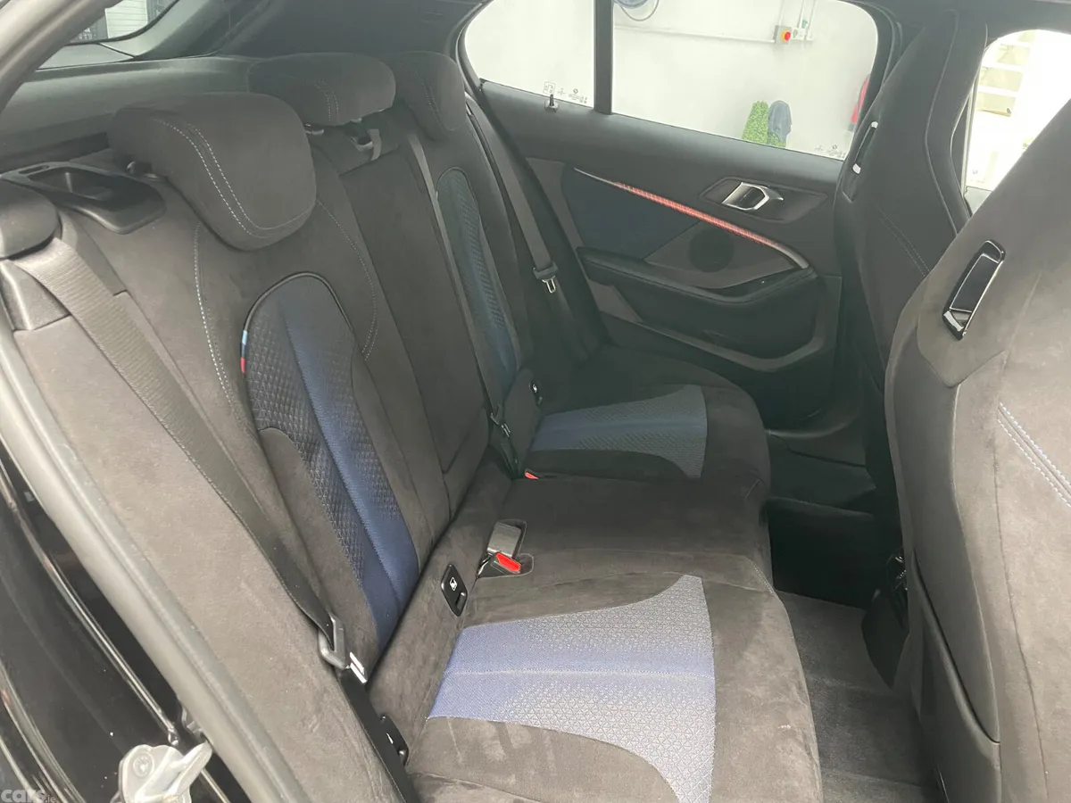 BMW 1-Series Hatchback, Diesel, 2020, Black