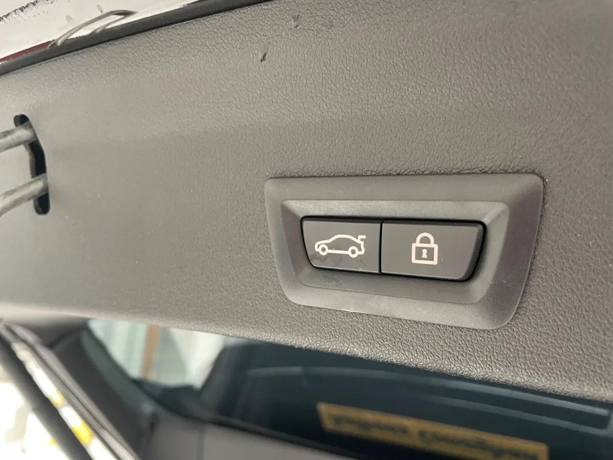 BMW 1-Series Hatchback, Diesel, 2020, Black