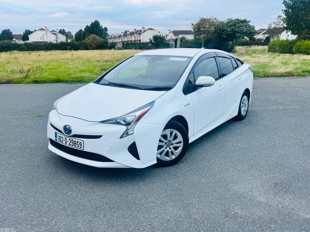 Toyota Prius Hatchback, Petrol Hybrid, 2018, Grey