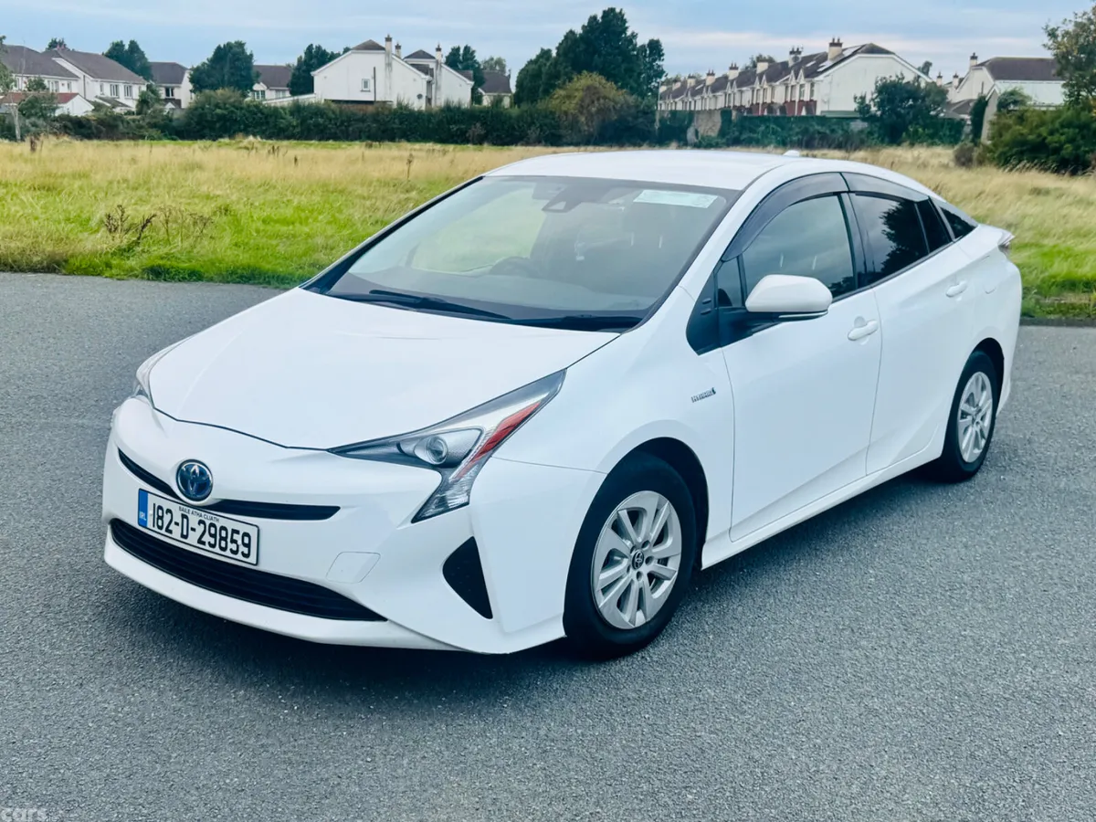 Toyota Prius Hatchback, Petrol Hybrid, 2018, Grey