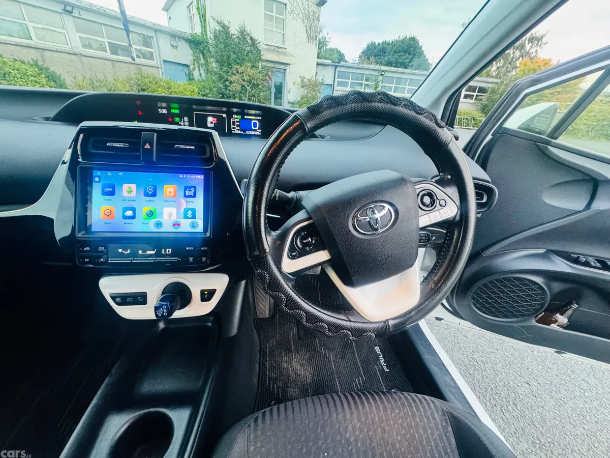 Toyota Prius Hatchback, Petrol Hybrid, 2018, Grey
