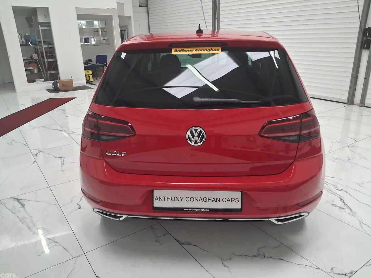 Volkswagen Golf Hatchback, Petrol, 2019, Red