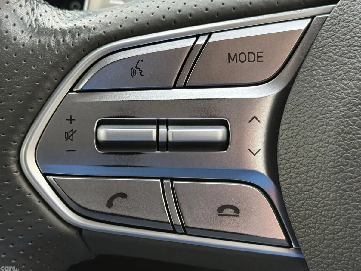 Hyundai Santa Fe SUV, Petrol Plug-in Hybrid, 2023, Black