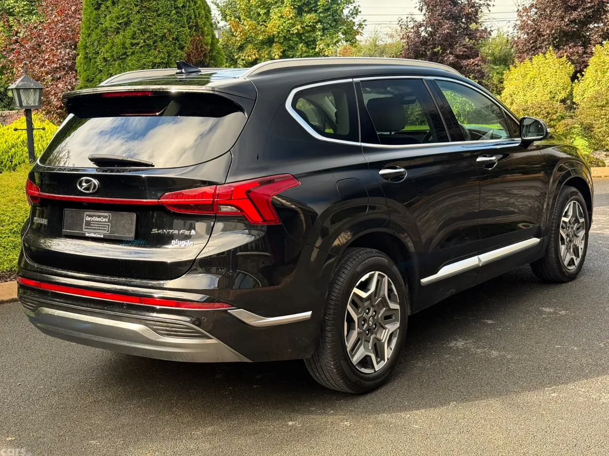 Hyundai Santa Fe SUV, Petrol Plug-in Hybrid, 2023, Black