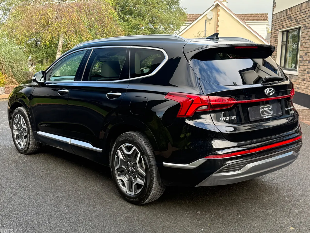 Hyundai Santa Fe SUV, Petrol Plug-in Hybrid, 2023, Black