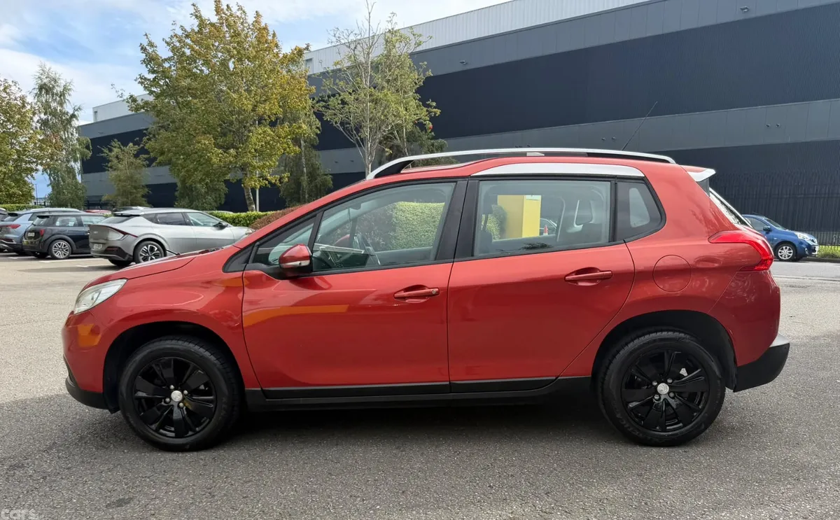 Peugeot 2008 SUV, Diesel, 2015, Red
