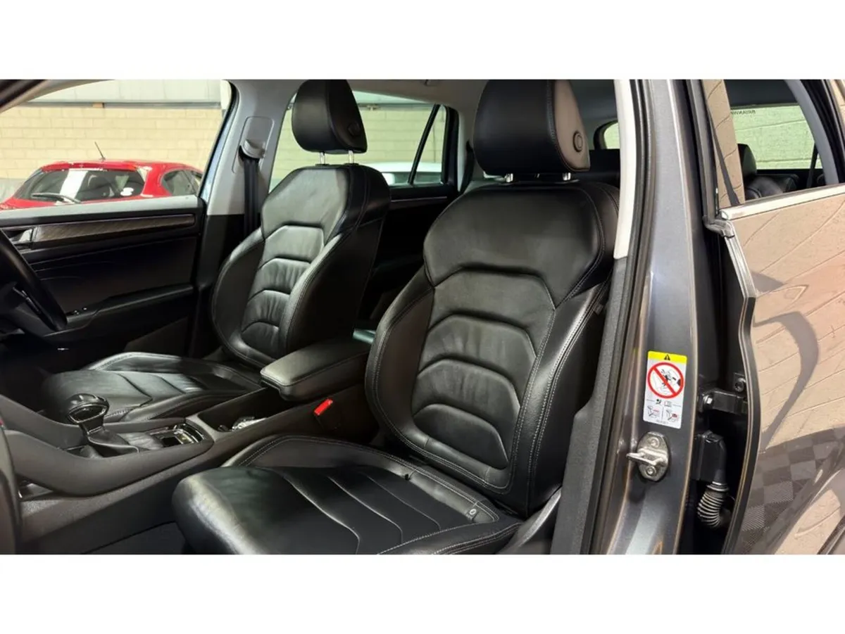 Skoda Kodiaq Estate, Diesel, 2023, Grey