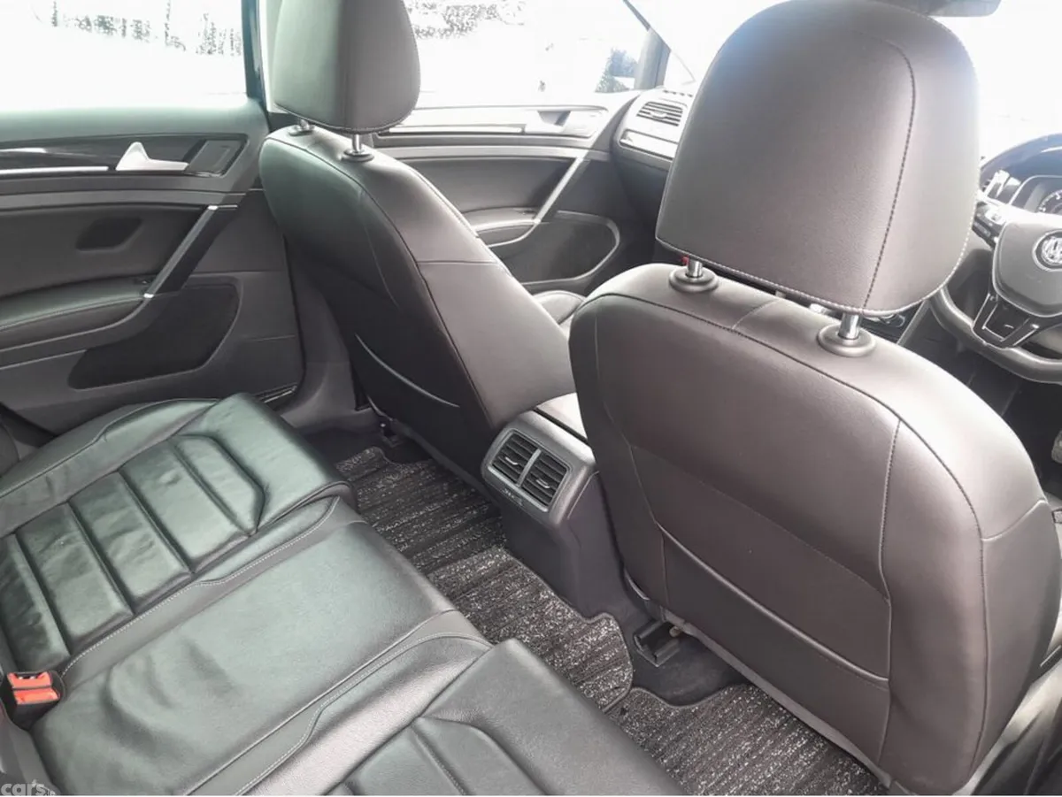 Volkswagen Golf Hatchback, Diesel, 2019, Blue
