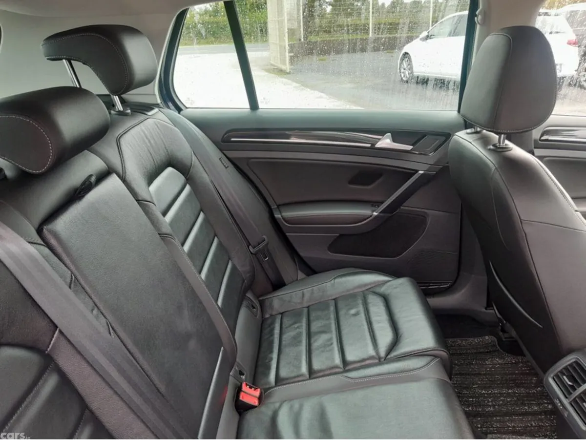 Volkswagen Golf Hatchback, Diesel, 2019, Blue