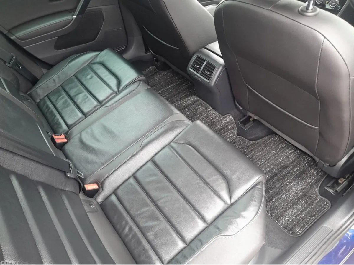 Volkswagen Golf Hatchback, Diesel, 2019, Blue