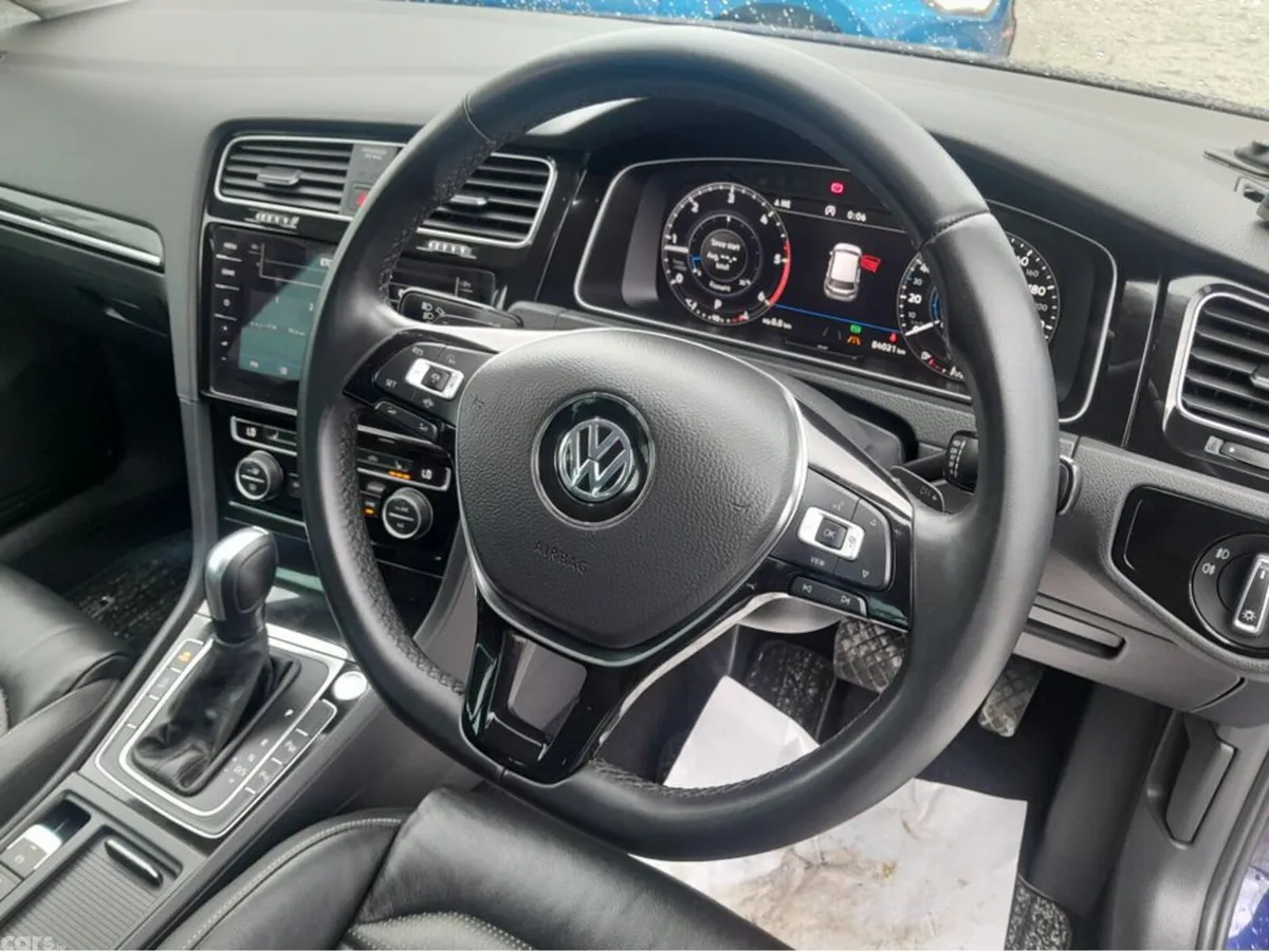 Volkswagen Golf Hatchback, Diesel, 2019, Blue