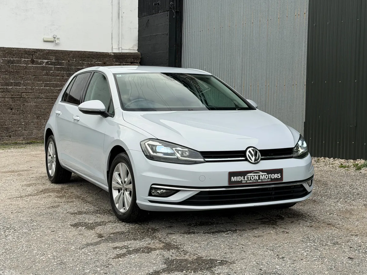Volkswagen Golf Hatchback, Petrol, 2018, White