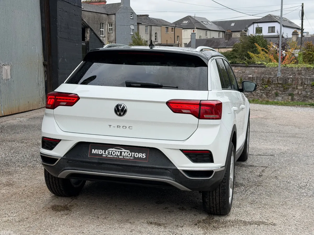 Volkswagen T-Roc MPV, Diesel, 2021, White
