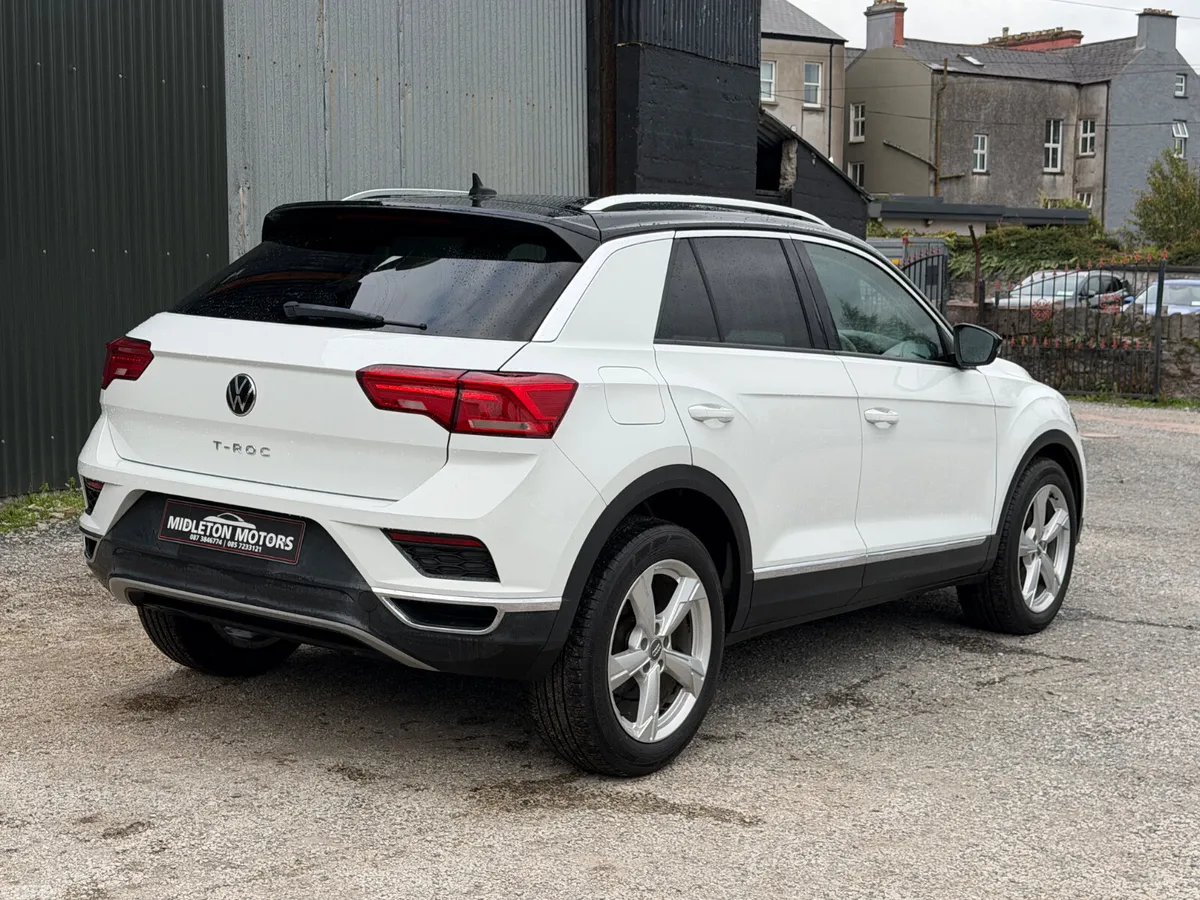 Volkswagen T-Roc MPV, Diesel, 2021, White