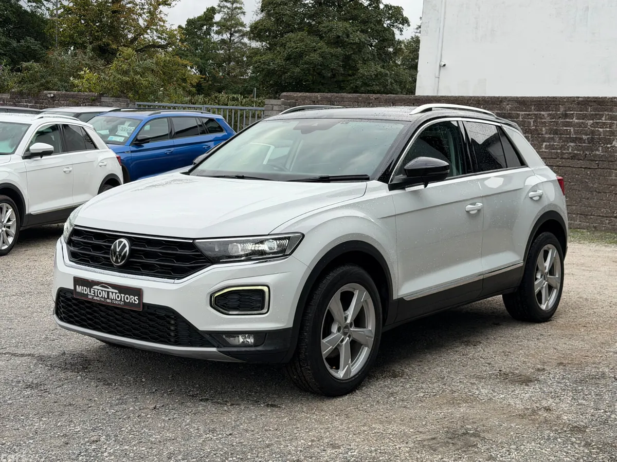 Volkswagen T-Roc MPV, Diesel, 2021, White