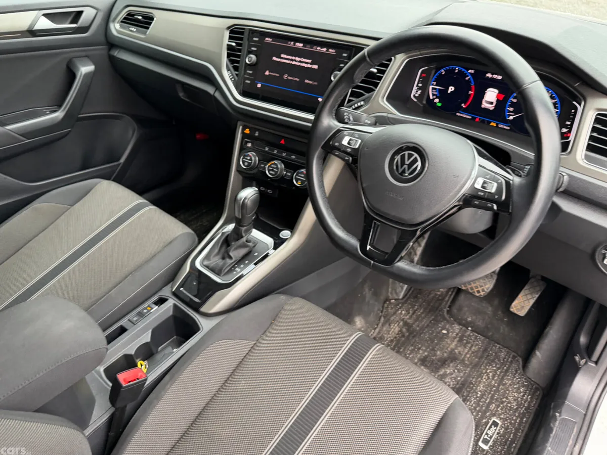 Volkswagen T-Roc MPV, Diesel, 2021, White