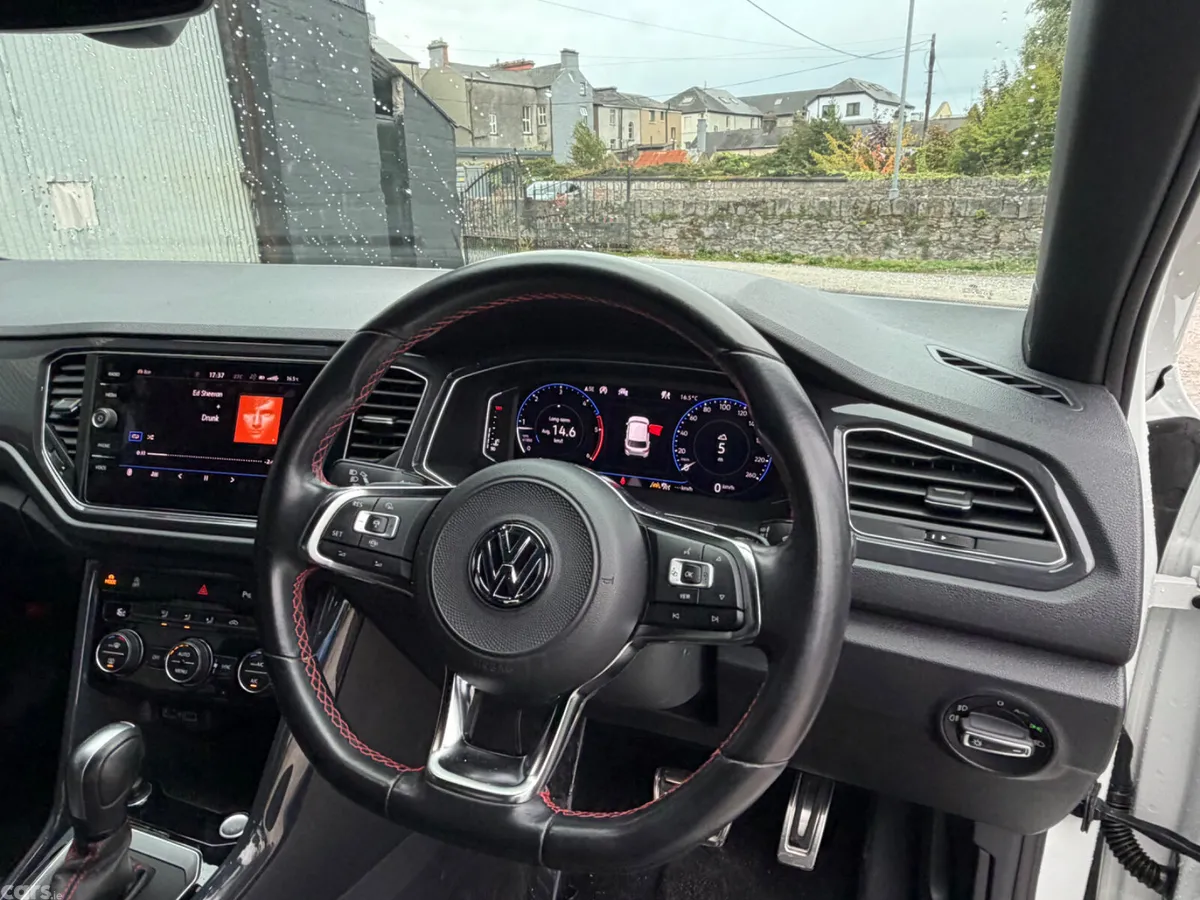 Volkswagen T-Roc MPV, Diesel, 2020, White