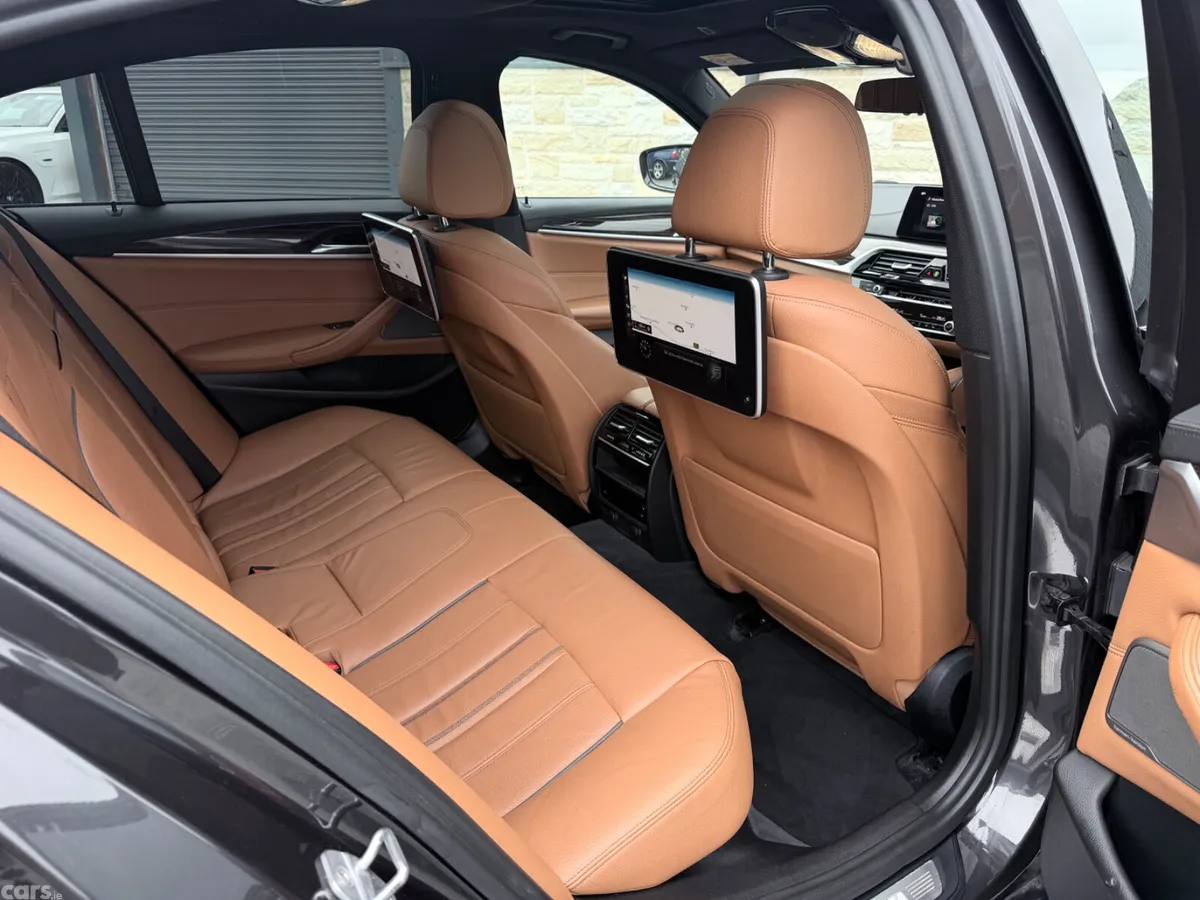 BMW 5-Series Saloon, Petrol Plug-in Hybrid, 2017, Grey