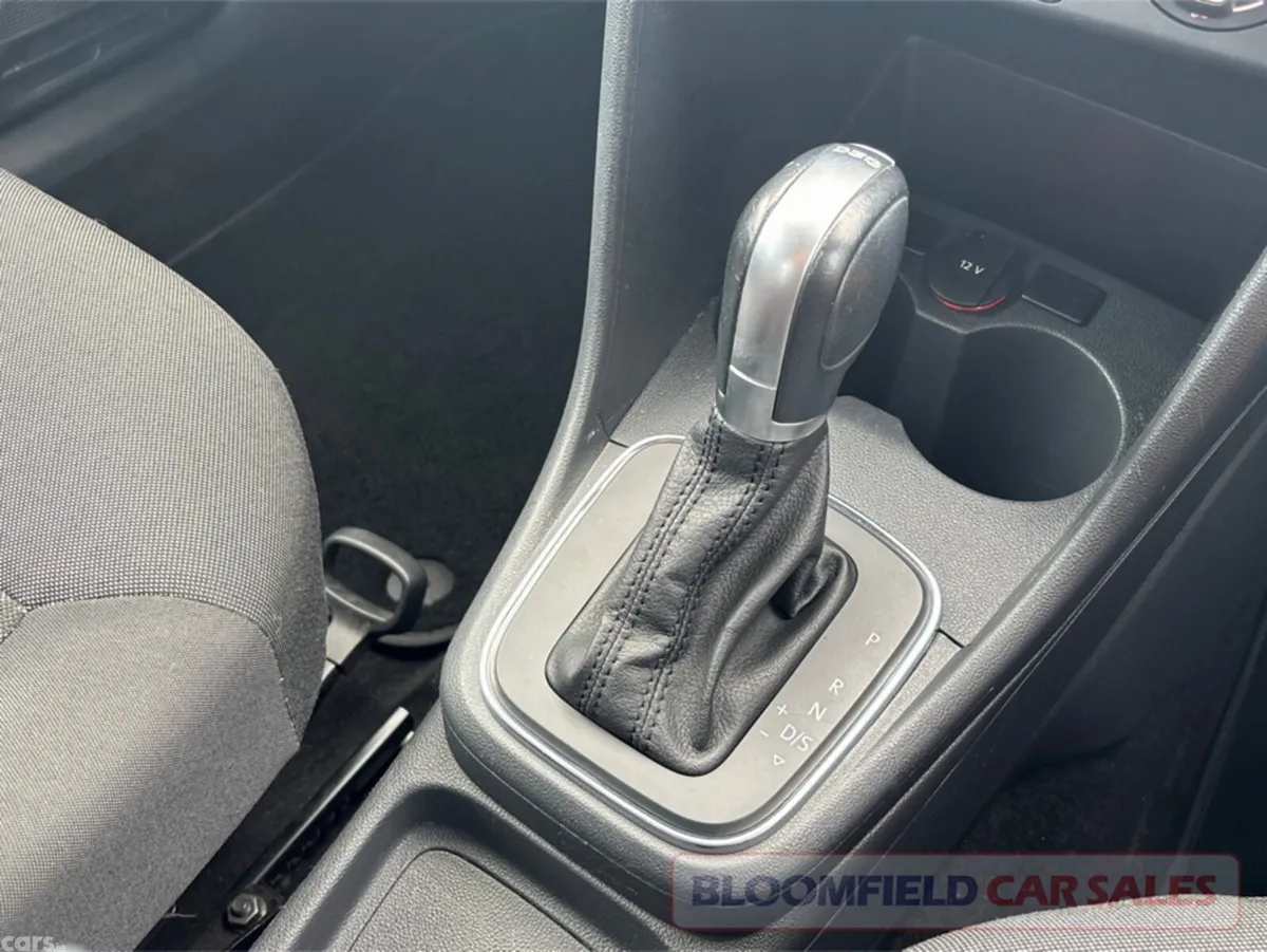 Volkswagen Polo Hatchback, Petrol, 2015, Silver