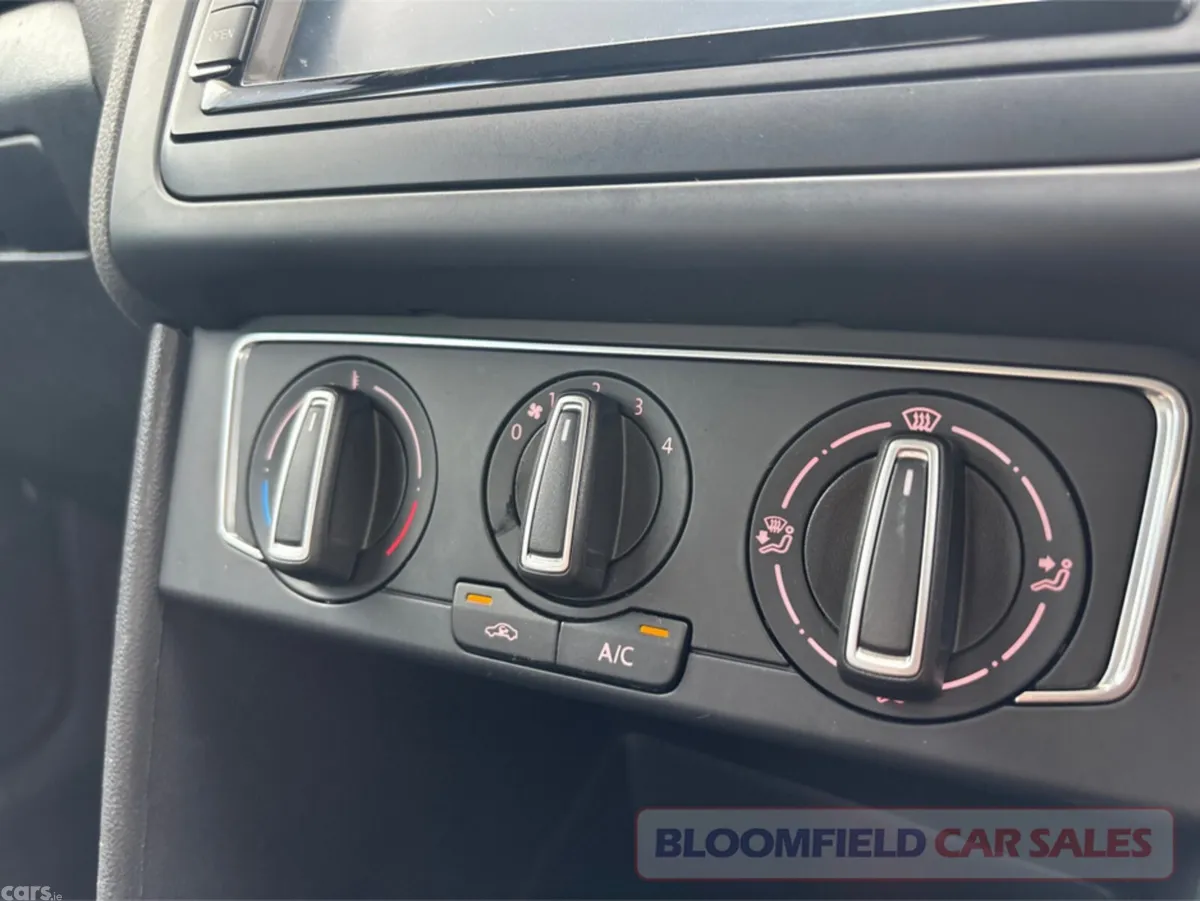 Volkswagen Polo Hatchback, Petrol, 2015, Silver
